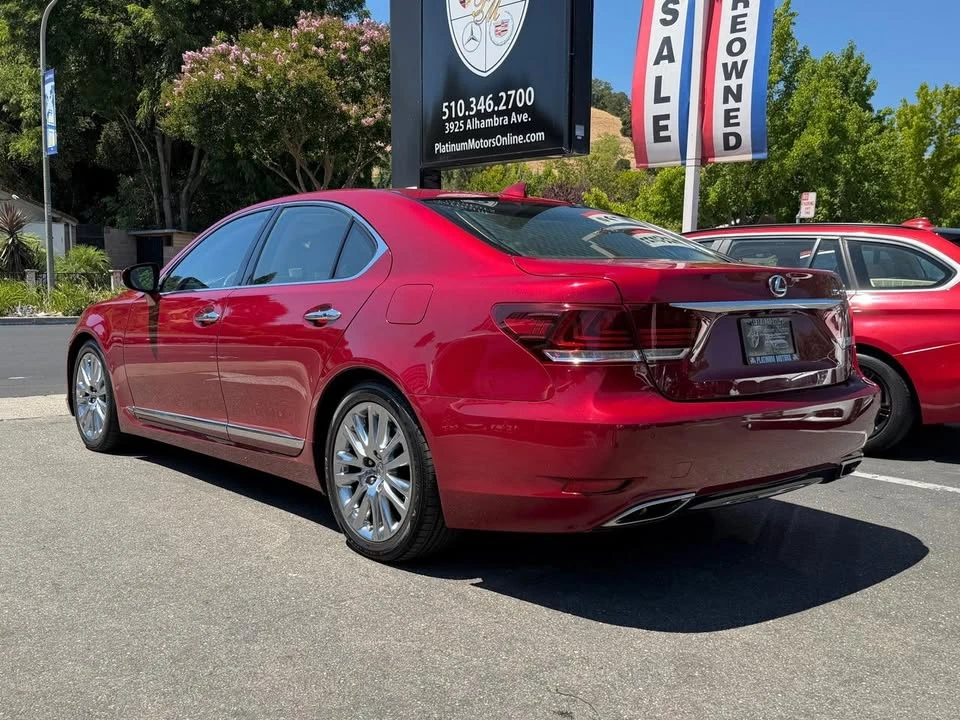 2016 Lexus LS 4th Gen - Image 6 of 20