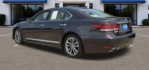 2016 Lexus LS 4th Gen - Image 6 of 11