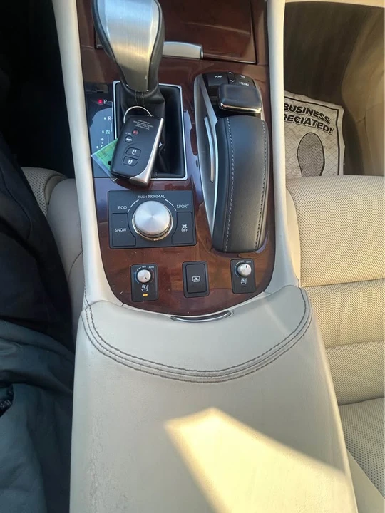 2016 Lexus LS 4th Gen - Image 13 of 15