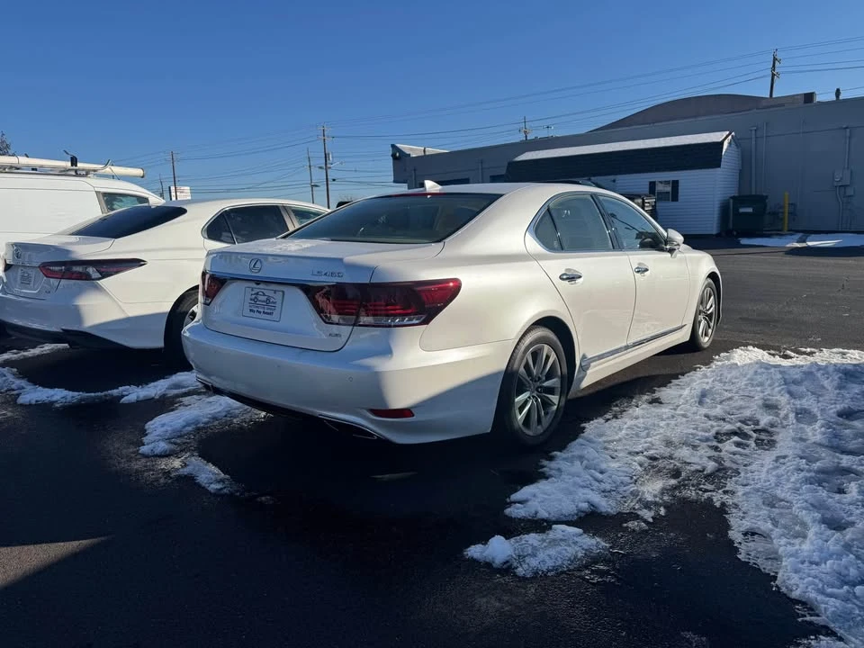 2016 Lexus LS 4th Gen - Image 3 of 5