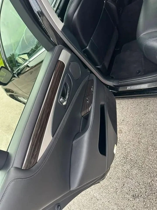 2016 Lexus LS 4th Gen - Image 13 of 20