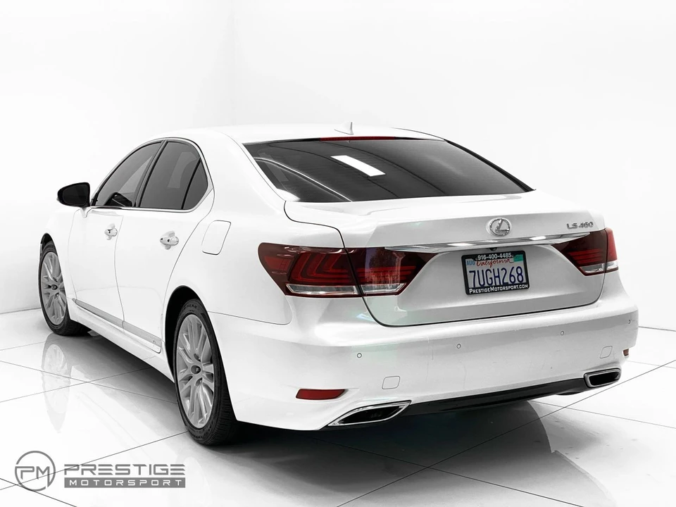 2016 Lexus LS 4th Gen - Image 4 of 31