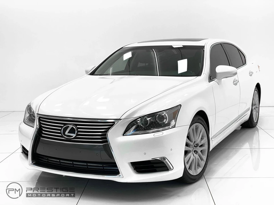 2016 Lexus LS 4th Gen - Image 3 of 31
