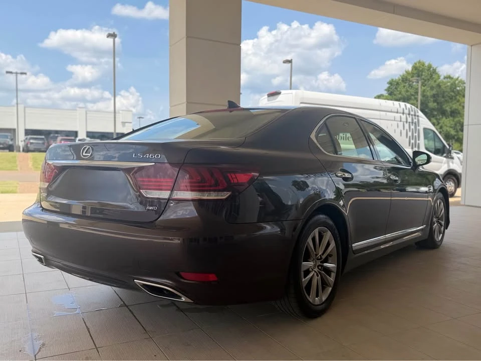 2016 Lexus LS 4th Gen - Image 3 of 17