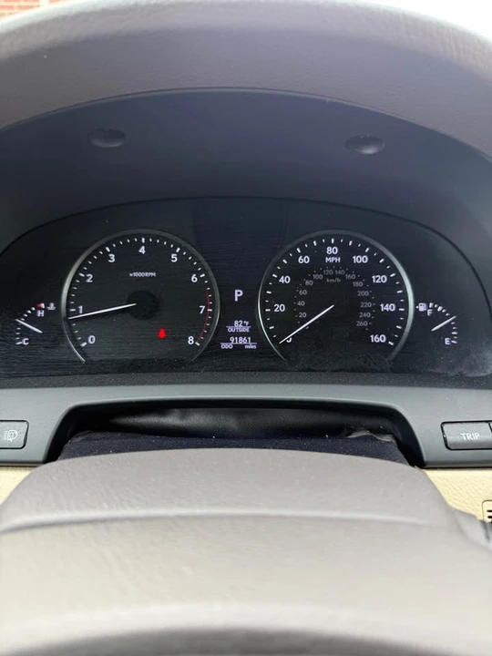 2016 Lexus LS 4th Gen - Image 16 of 16