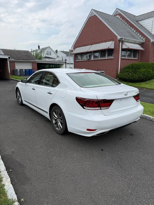 2016 Lexus LS 4th Gen - Image 3 of 16