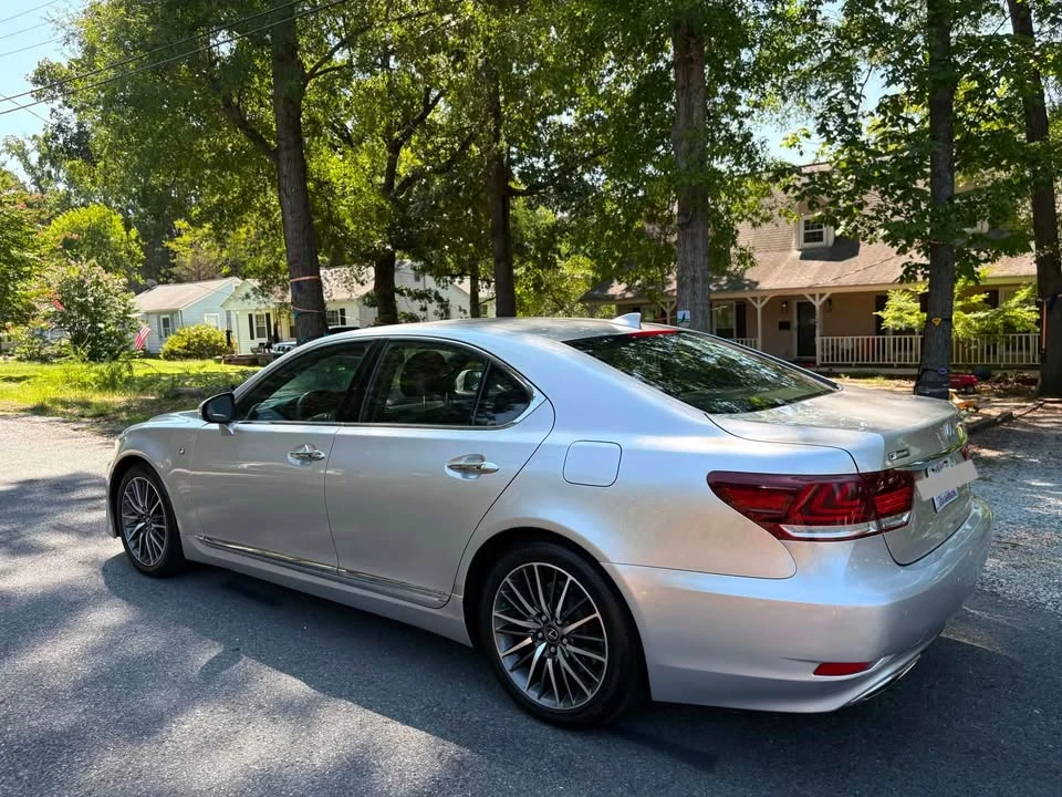 2016 Lexus LS 4th Gen - Image 3 of 15
