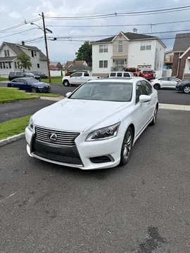 2016 Lexus LS 460 Sedan 4D