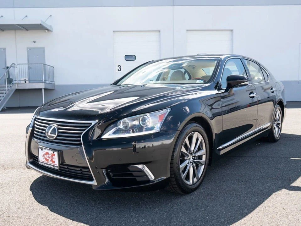 2016 Lexus LS 4th Gen - Image 2 of 20