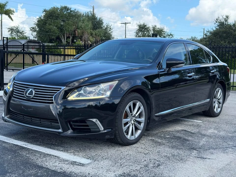 2016 Lexus LS 4th Gen - Image 3 of 11
