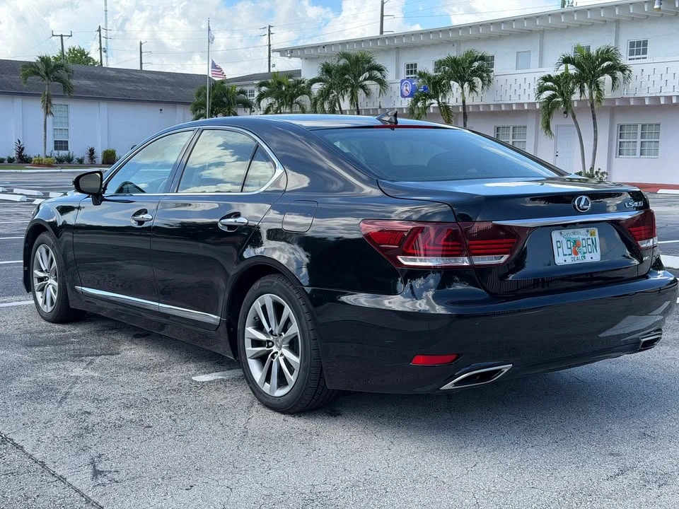 2016 Lexus LS 4th Gen - Image 6 of 11