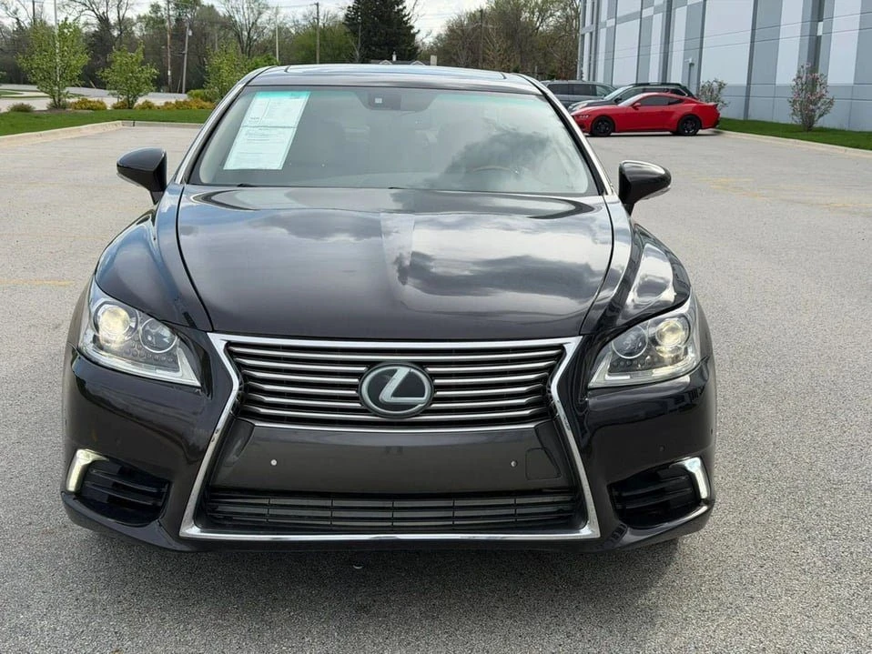 2016 Lexus LS 4th Gen - Image 2 of 20