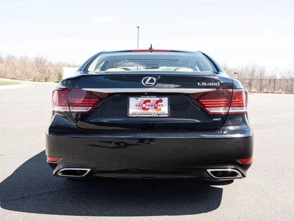 2016 Lexus LS 4th Gen - Image 5 of 20