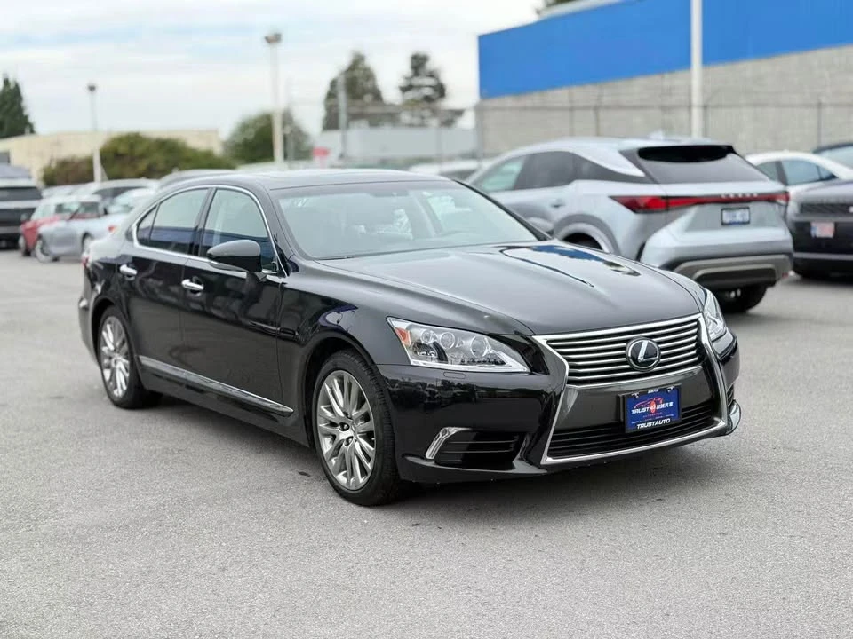 2016 Lexus LS 4th Gen - Image 3 of 9