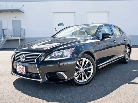 2016 Lexus LS
