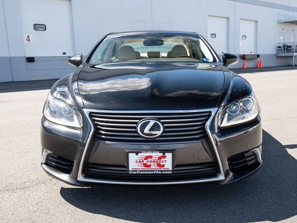 2016 Lexus LS 4th Gen - Image 9 of 20