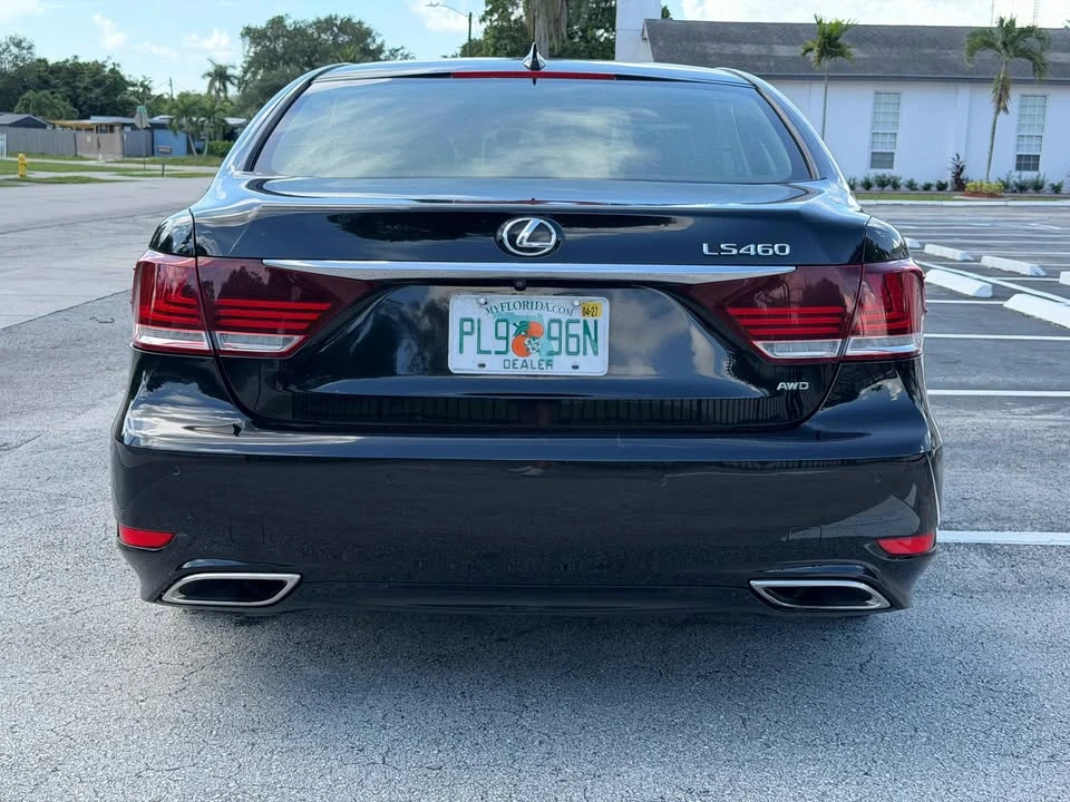 2016 Lexus LS 4th Gen - Image 5 of 11