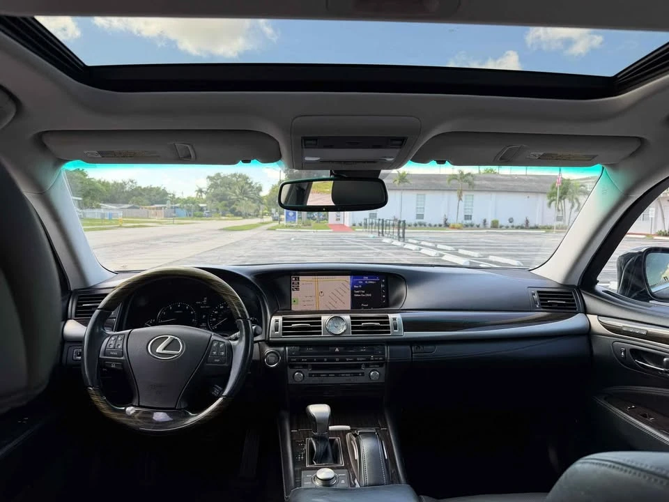 2016 Lexus LS 4th Gen - Image 9 of 11