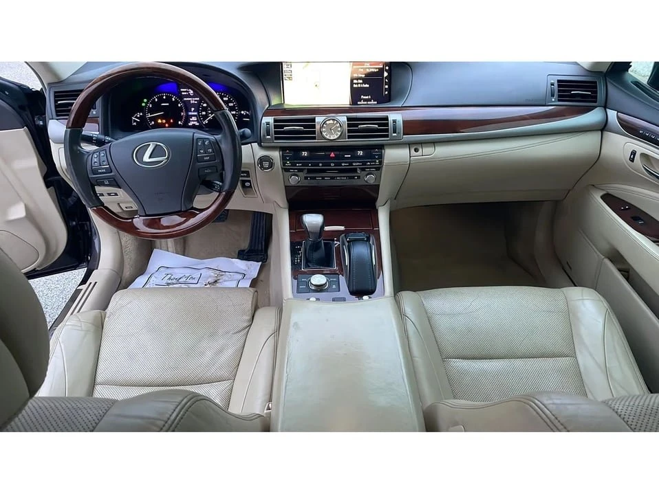 2016 Lexus LS 4th Gen - Image 14 of 20