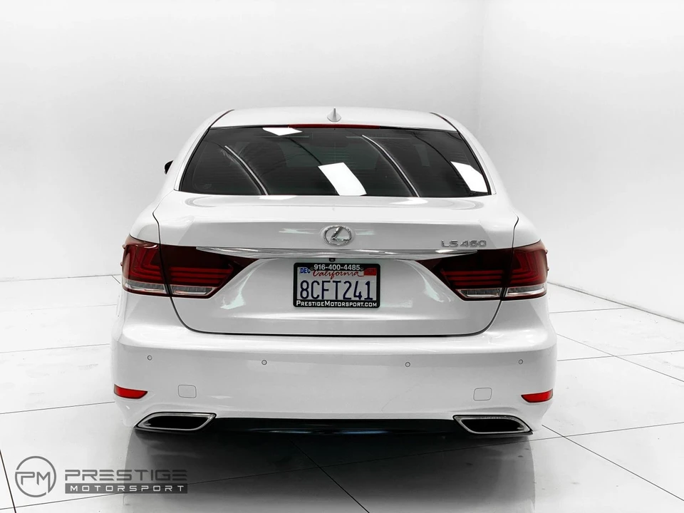 2016 Lexus LS 4th Gen - Image 5 of 31