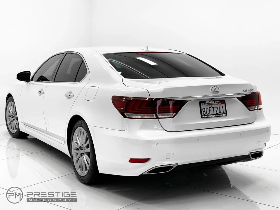 2016 Lexus LS 4th Gen - Image 4 of 31