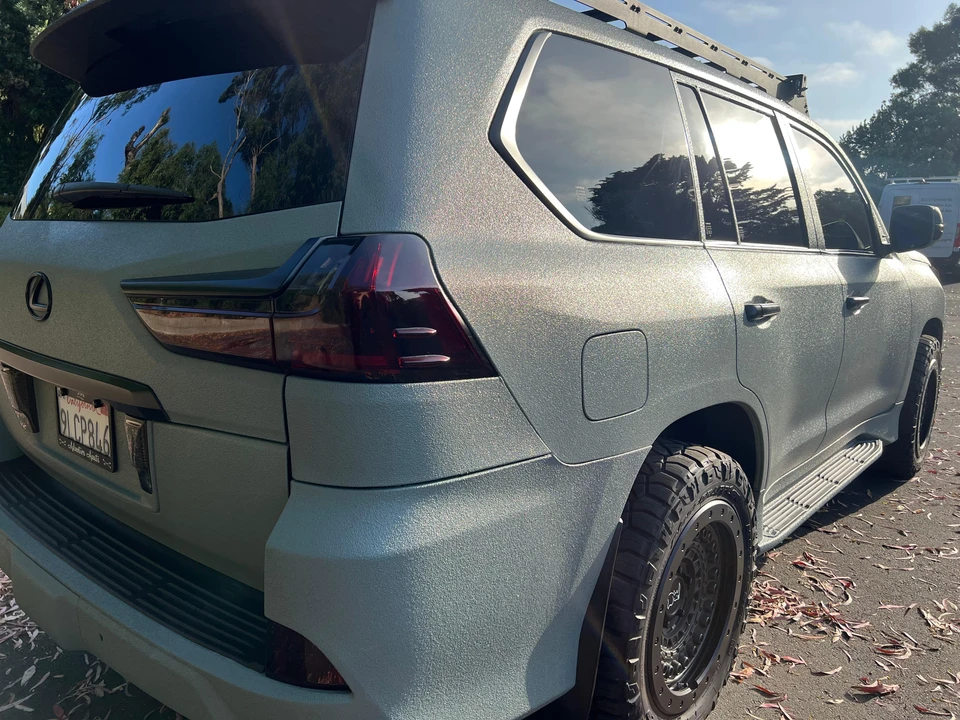 2016 Lexus LX 3rd Gen - Image 27 of 31