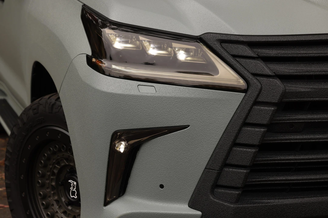 2016 Lexus LX 3rd Gen - Image 15 of 31