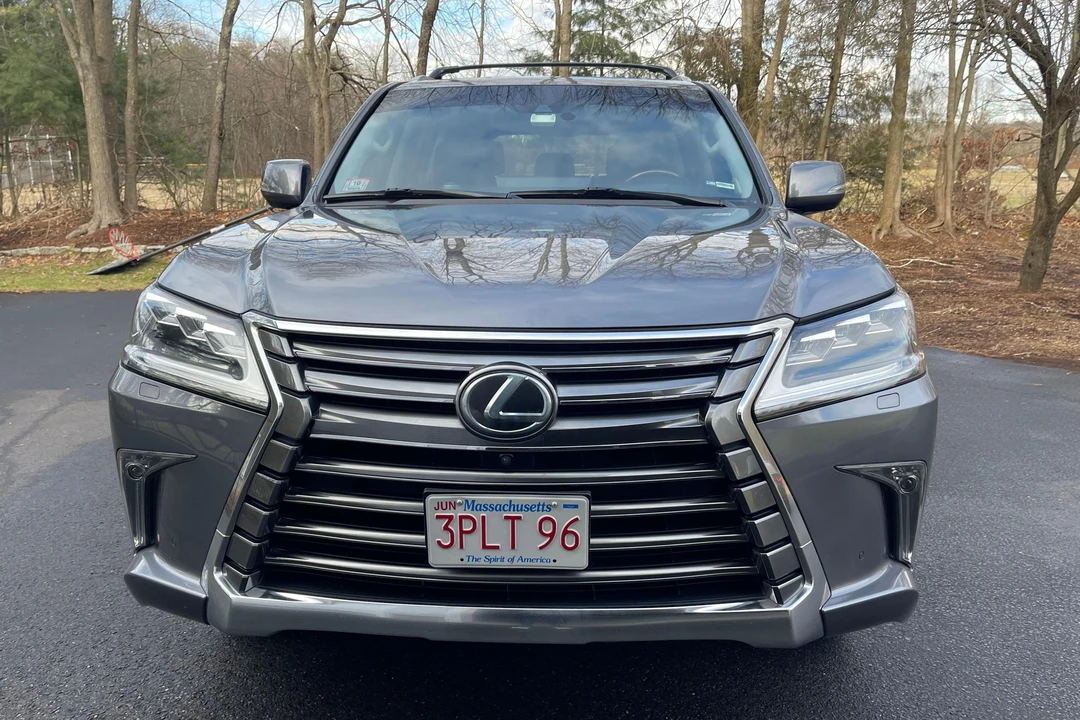 2016 Lexus LX 3rd Gen - Image 2 of 31