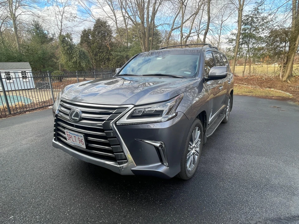 2016 Lexus LX 3rd Gen - Image 9 of 31