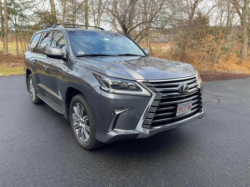 2016 Lexus LX 3rd Gen - Image 21 of 31