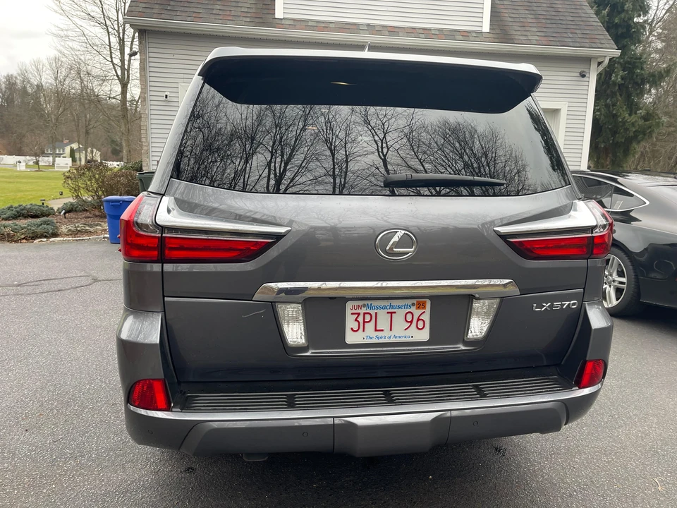 2016 Lexus LX 3rd Gen - Image 15 of 31