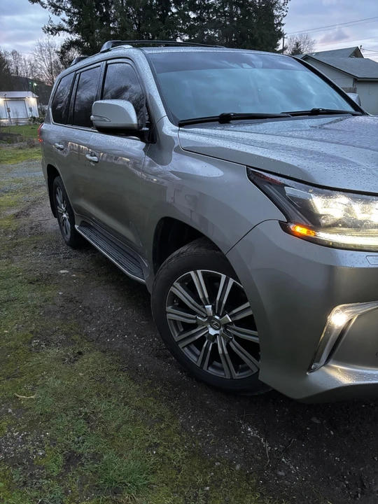 2016 Lexus LX 3rd Gen - Image 9 of 21