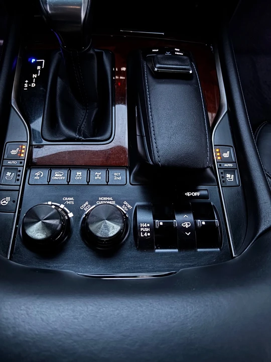 2016 Lexus LX 3rd Gen - Image 10 of 21