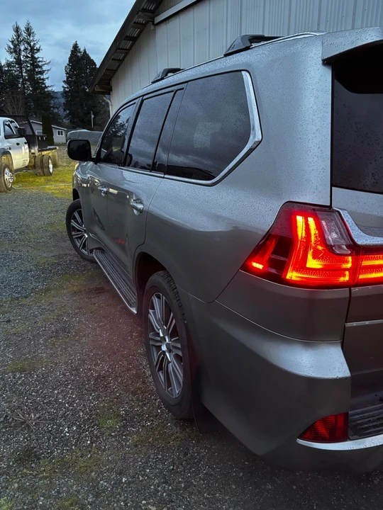 2016 Lexus LX 3rd Gen - Image 5 of 21