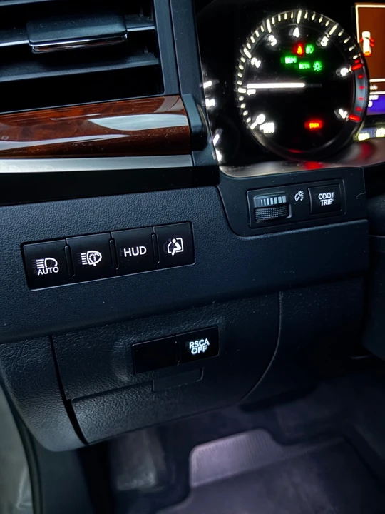 2016 Lexus LX 3rd Gen - Image 12 of 21