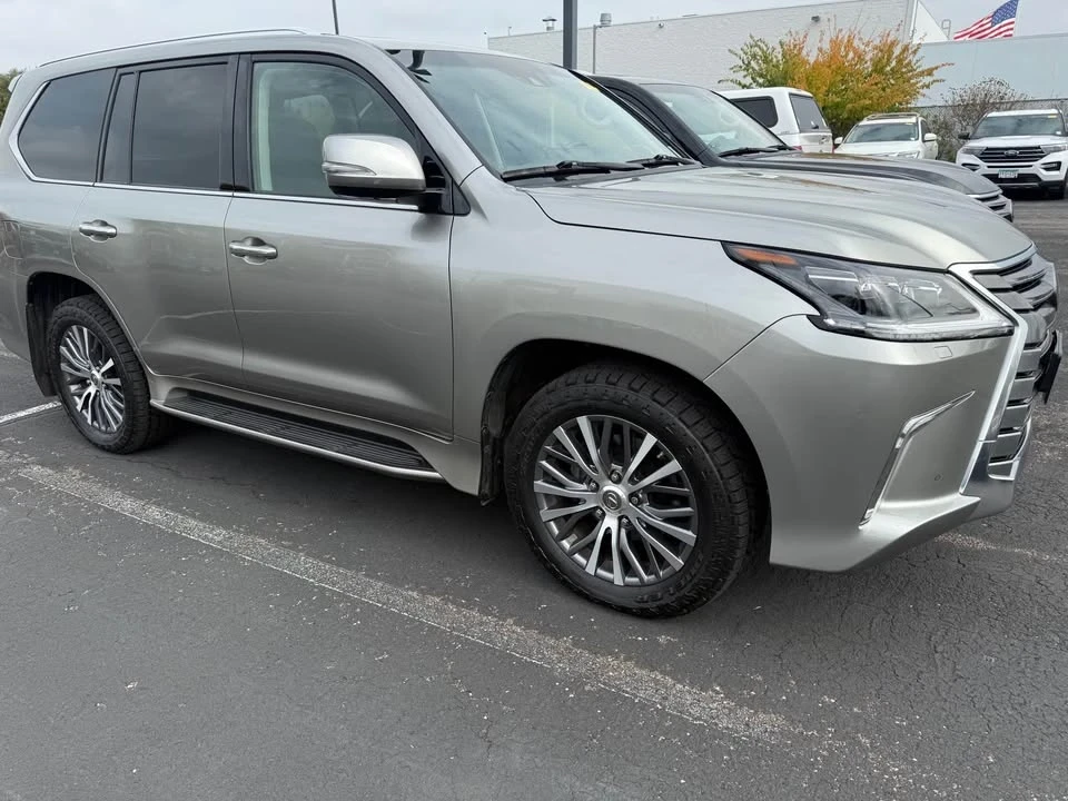 2016 Lexus LX 3rd Gen - Image 2 of 7
