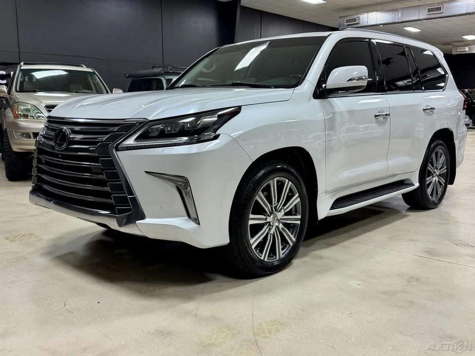 2016 Lexus LX 3rd Gen - Image 5 of 12