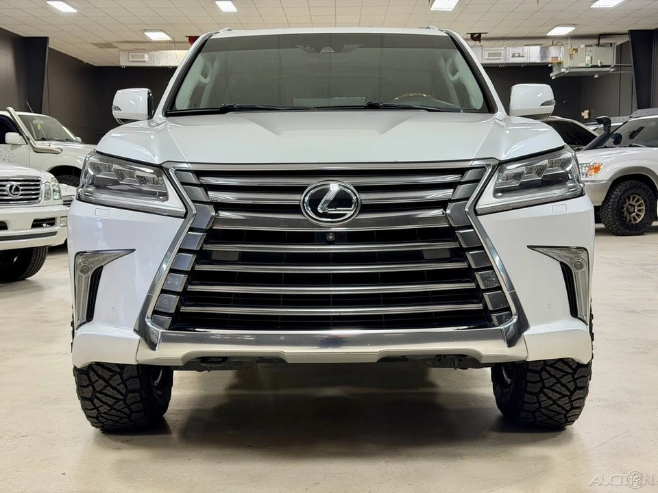 2016 Lexus LX 3rd Gen - Image 4 of 12