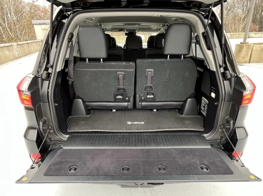2016 Lexus LX 3rd Gen - Image 6 of 6