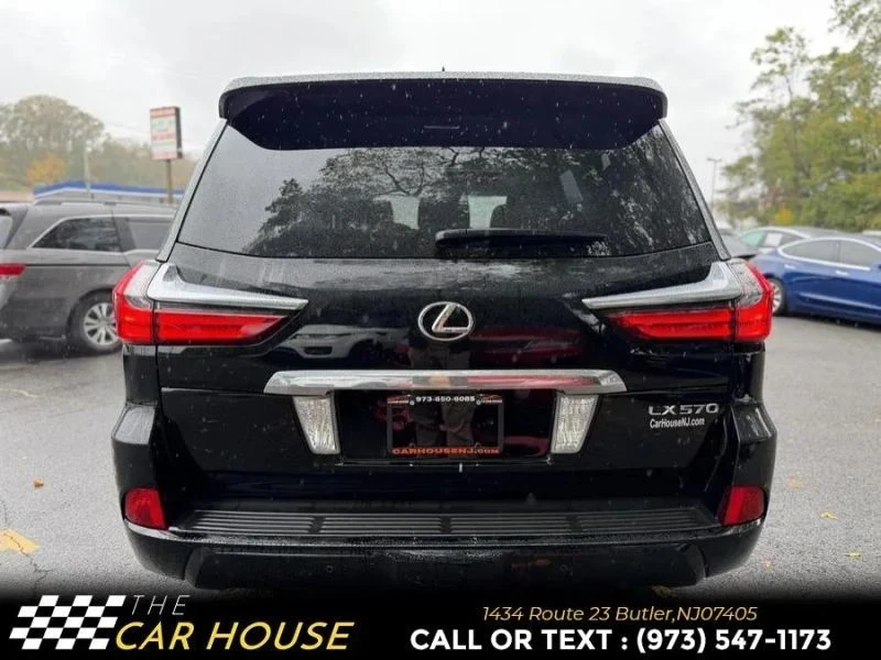 2016 Lexus LX 3rd Gen - Image 11 of 12