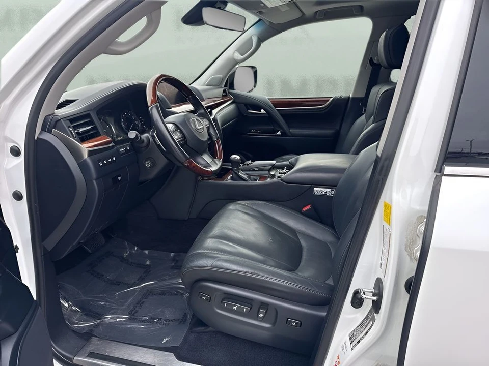 2016 Lexus LX 3rd Gen - Image 9 of 12