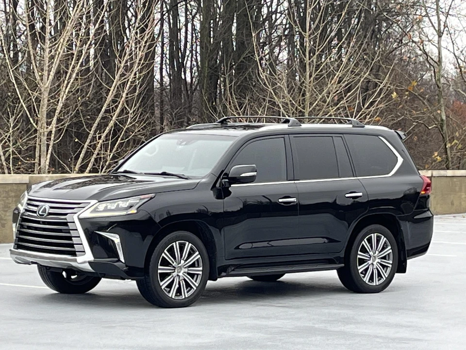 2016 Lexus LX 3rd Gen - Image 17 of 31