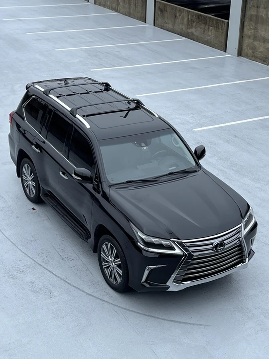 2016 Lexus LX 3rd Gen - Image 27 of 31