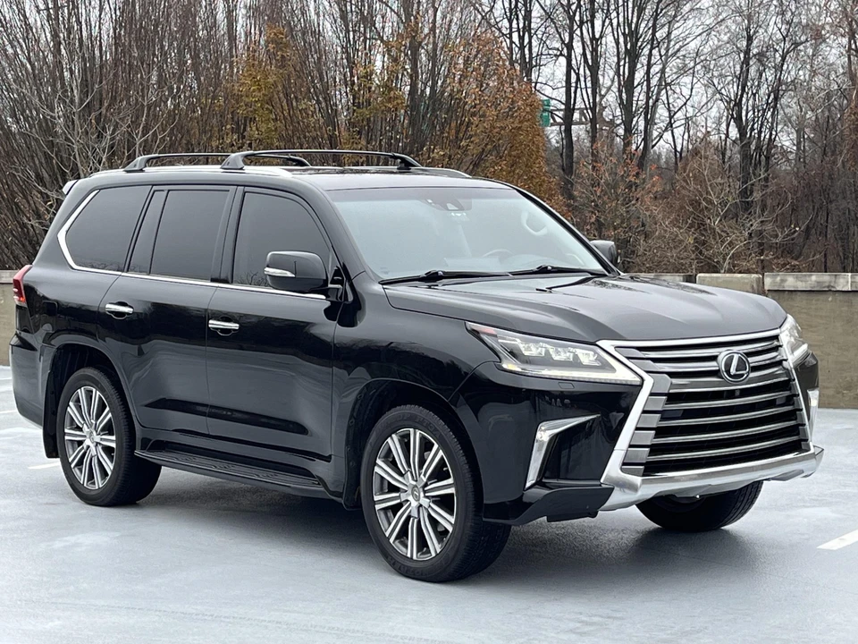 2016 Lexus LX 3rd Gen - Image 10 of 31