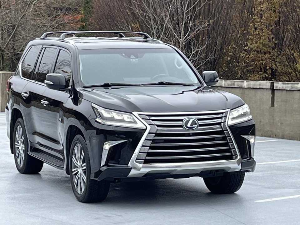 2016 Lexus LX 3rd Gen - Image 11 of 31