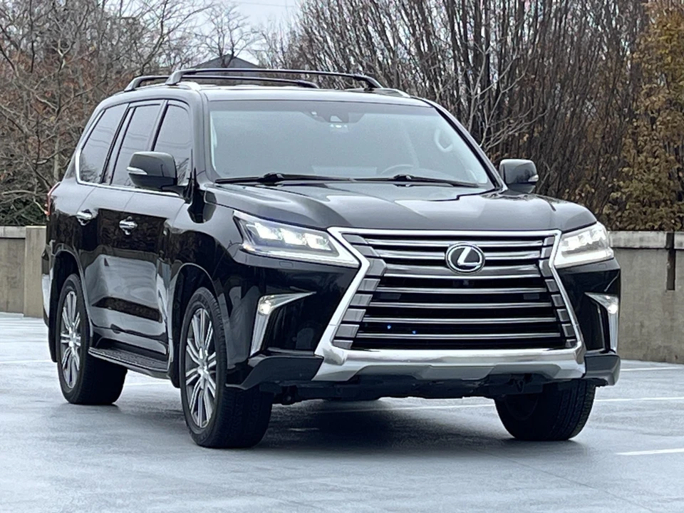 2016 Lexus LX 3rd Gen - Image 12 of 31