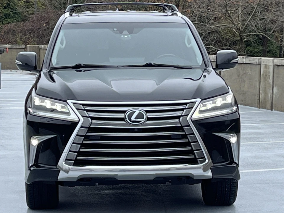 2016 Lexus LX 3rd Gen - Image 13 of 31