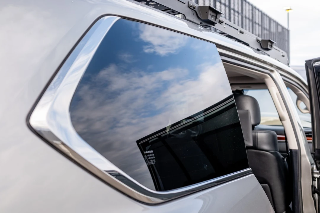 2016 Lexus LX 3rd Gen - Image 15 of 31