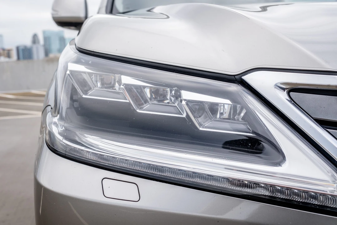 2016 Lexus LX 3rd Gen - Image 31 of 31