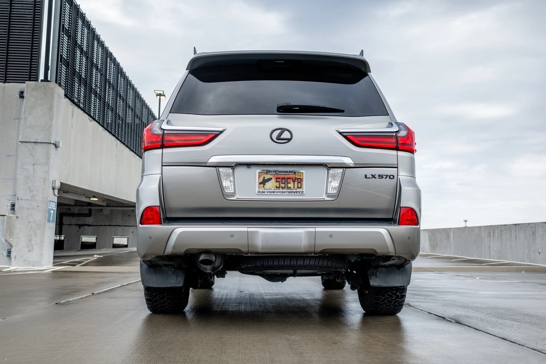 2016 Lexus LX 3rd Gen - Image 5 of 31